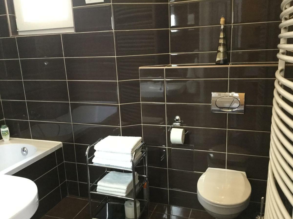 Adam'S Flat Lejlighed Budapest Eksteriør billede
